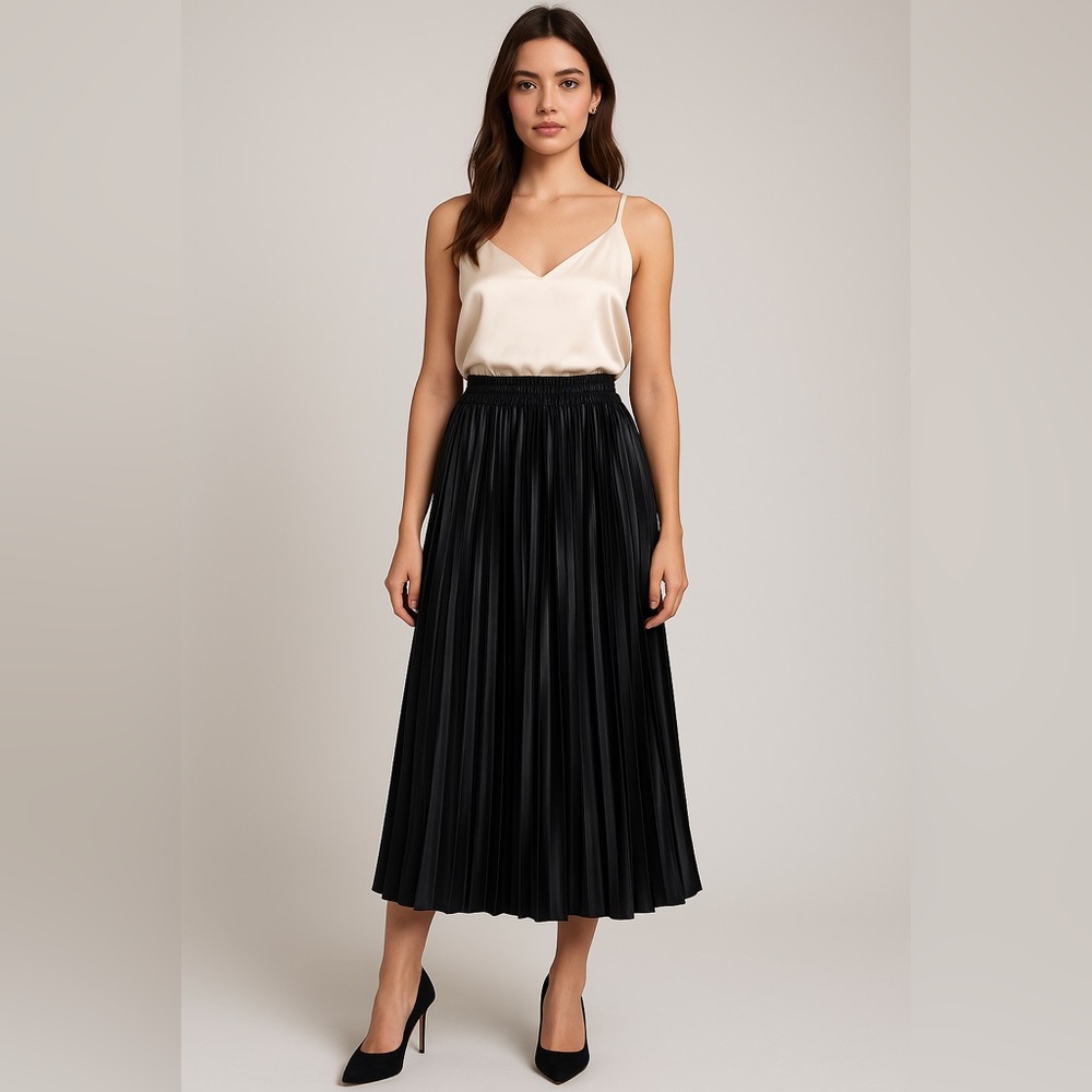 Black Pleated Midi Skirt by American Apparel XS/S Flowy Satin Look‎